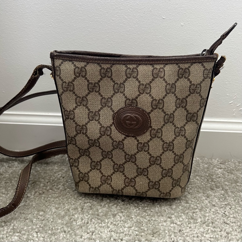 GUCCI VINTAGE Mini Crossbody Purse